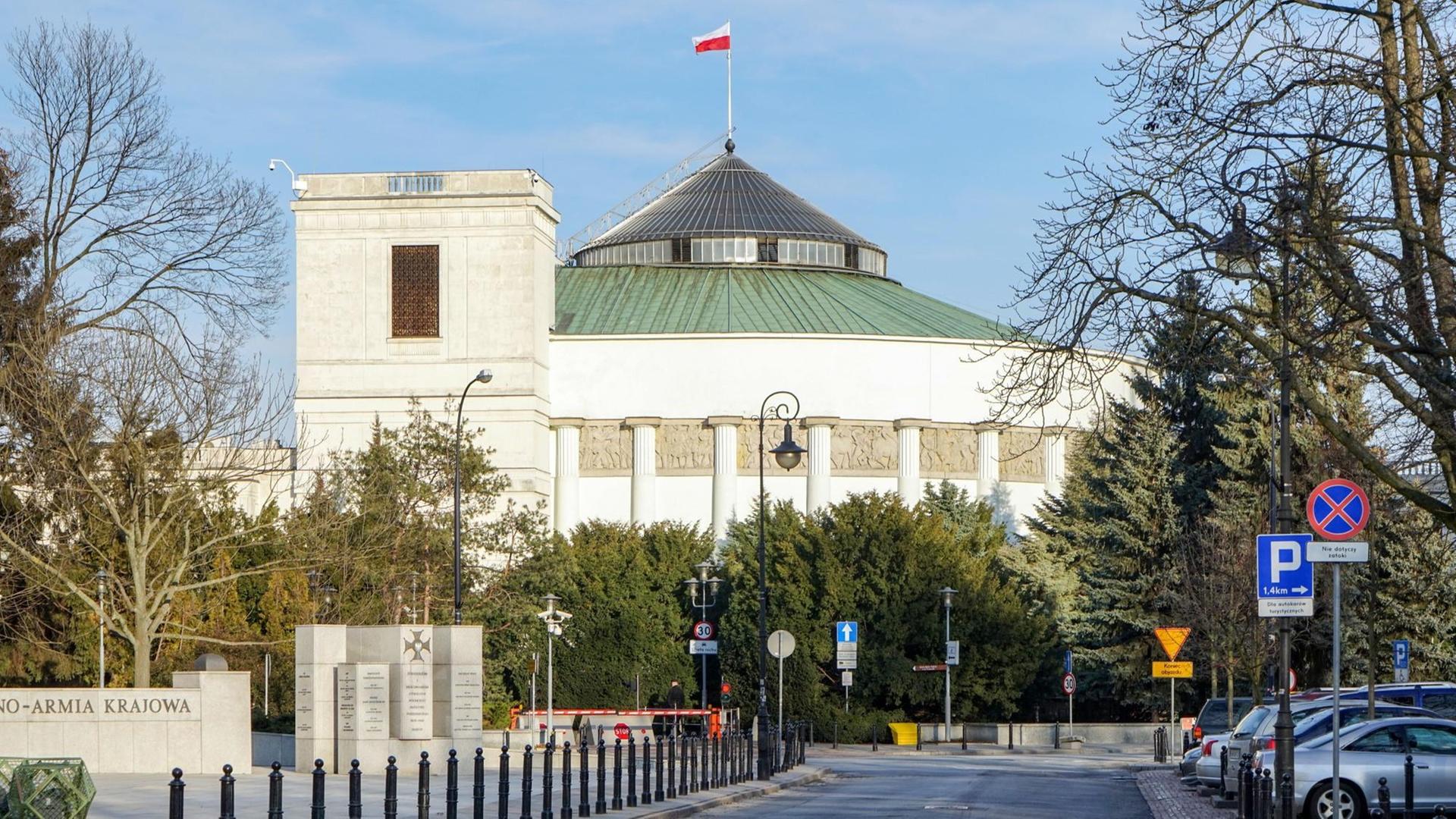 Polen: Sejmgebäude in Warschau, Tagungsort der Nationalversammlung. Foto vom 27. Februar 2017. | Verwendung weltweit Polen: Sejmgebäude in Warschau, Tagungsort der Nationalversammlung. Foto vom 27. Februar 2017. | Verwendung weltweit