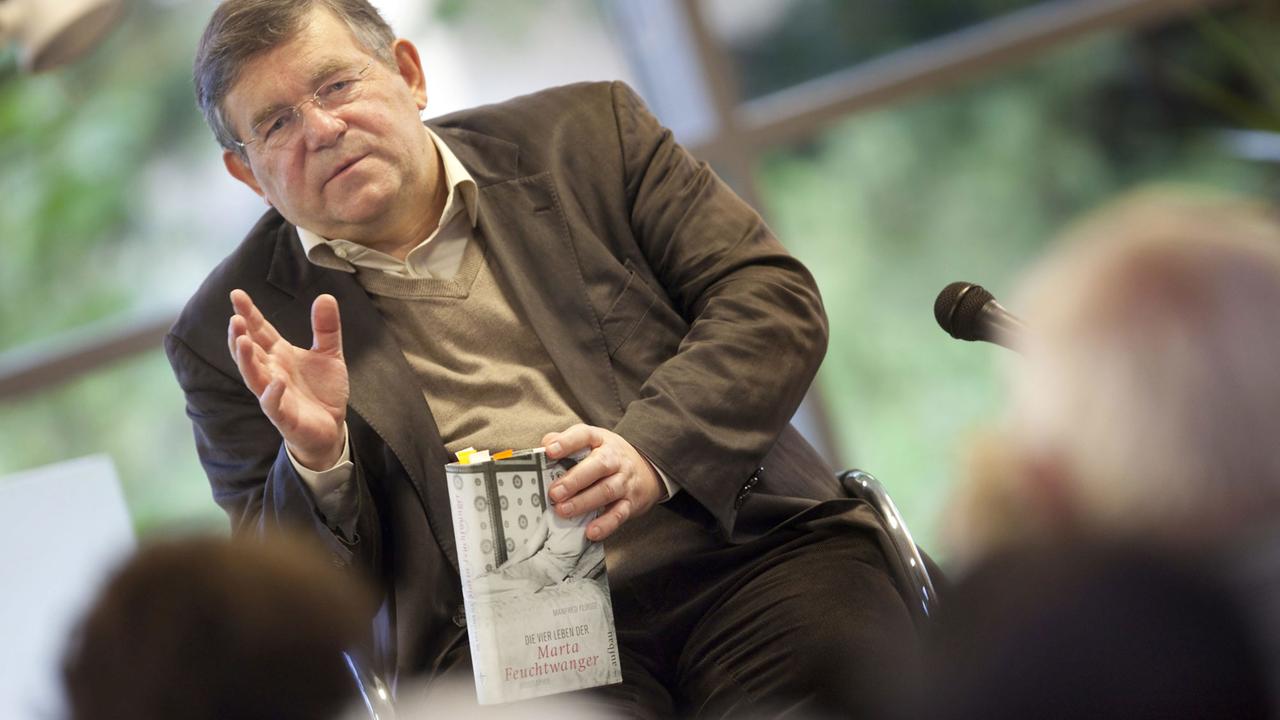 Experte für die deutsch-französischen Beziehungen: der Schriftsteller Manfred Flügge Experte für die deutsch-französischen Beziehungen: der Schriftsteller Manfred Flügge