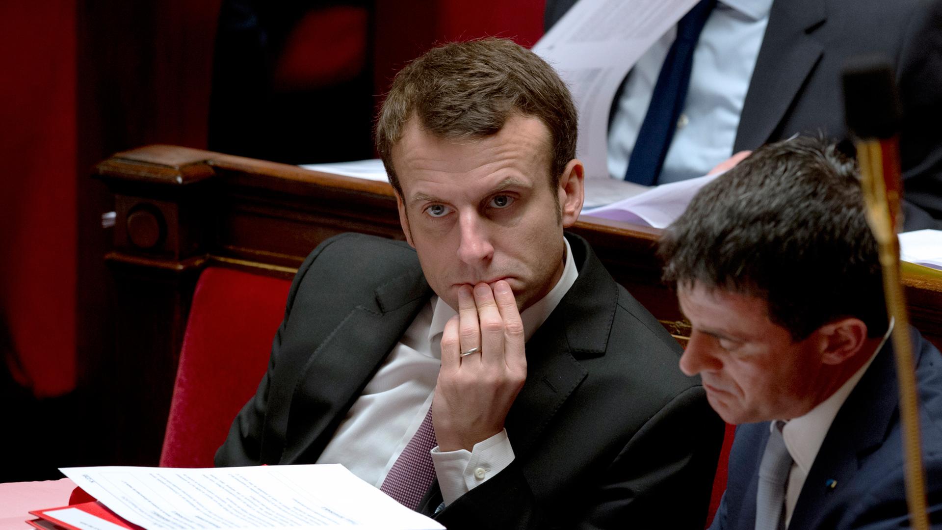 Frankreichs Wirtschaftsminister Emanuel Macron: Nach ihm ist das Gesetz benannt Frankreichs Wirtschaftsminister Emanuel Macron: Nach ihm ist das Gesetz benannt