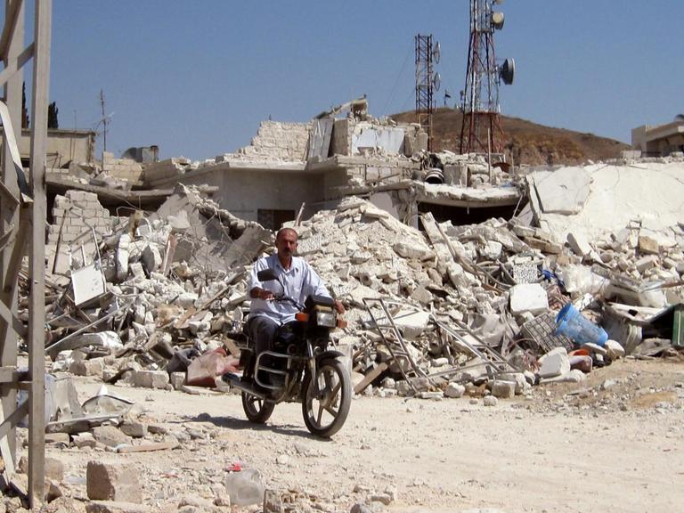 Schwere Zerstörungen in der syrischen Stadt Asas (August 2012).