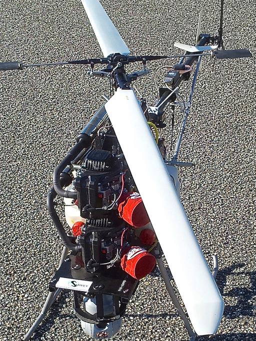 Eine Kleindrohne des Typs "Surveycopter" der Firma Airbus
