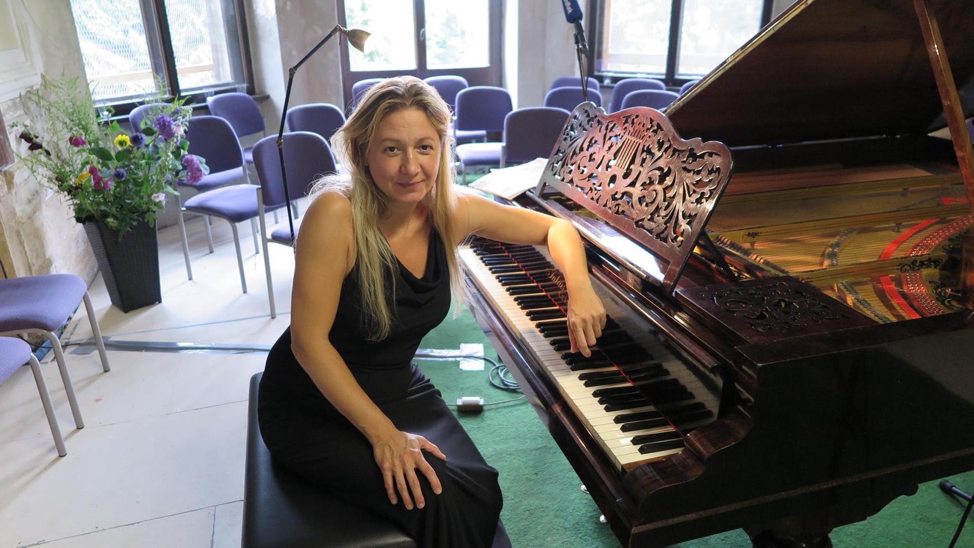 Bereit fürs Konzert: die Pianistin Ragna Schirmer Bereit fürs Konzert: die Pianistin Ragna Schirmer