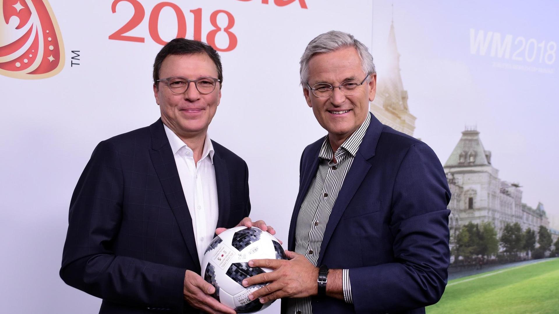 ARD-Programmdirektor Volker Herres und ZDF-Chefredakteur Peter Frey. ARD-Programmdirektor Volker Herres und ZDF-Chefredakteur Peter Frey.