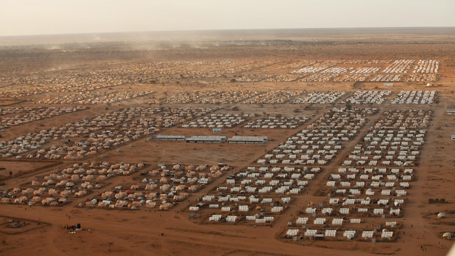 Blick auf das Flüchtlingslager Dadaab in Kenia Blick auf das Flüchtlingslager Dadaab in Kenia