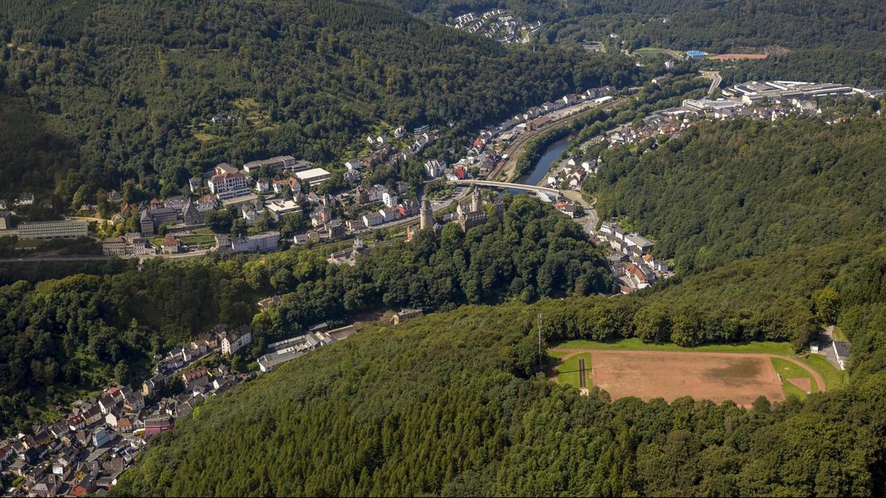 Leider liegt für dieses Bild keine Bildbeschreibung vor Leider liegt für dieses Bild keine Bildbeschreibung vor