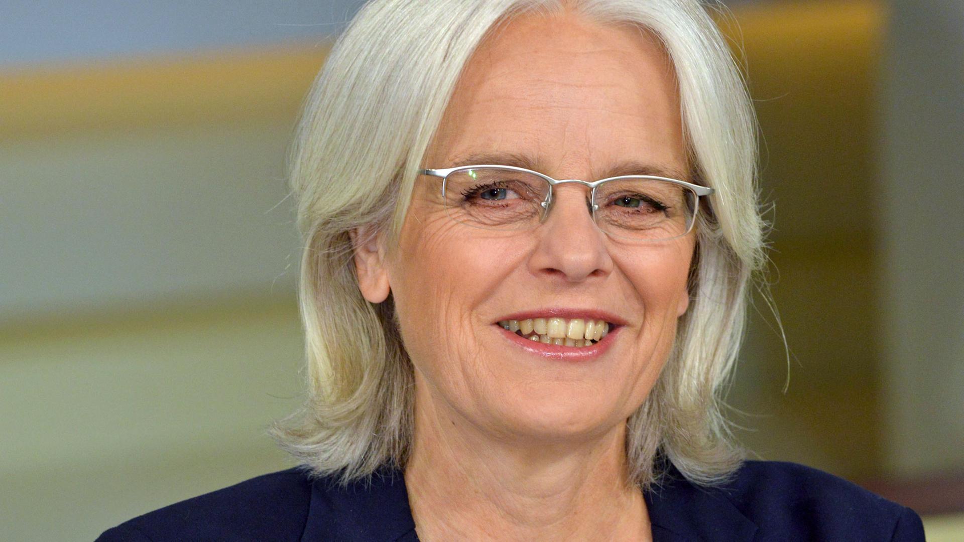 Ulrike Herrmann, Wirtschaftskorrespondentin der Tageszeitung "taz" Ulrike Herrmann, Wirtschaftskorrespondentin der Tageszeitung "taz"