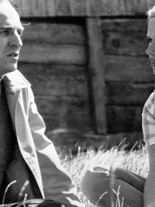 Die norwegische Schauspielerin Liv Ullmann und der schwedische Regisseur Ingmar Bergman (1918-2007) auf einem Archivbild aus dem Jahr 1968