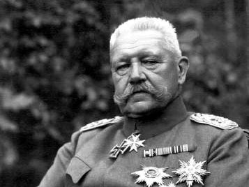 Paul von Hindenburg, 1922 Paul von Hindenburg, 1922