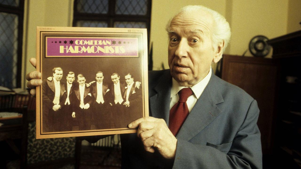 Robert Biberti, ehemaliges Mitglied der Comedian Harmonists Robert Biberti, ehemaliges Mitglied der Comedian Harmonists
