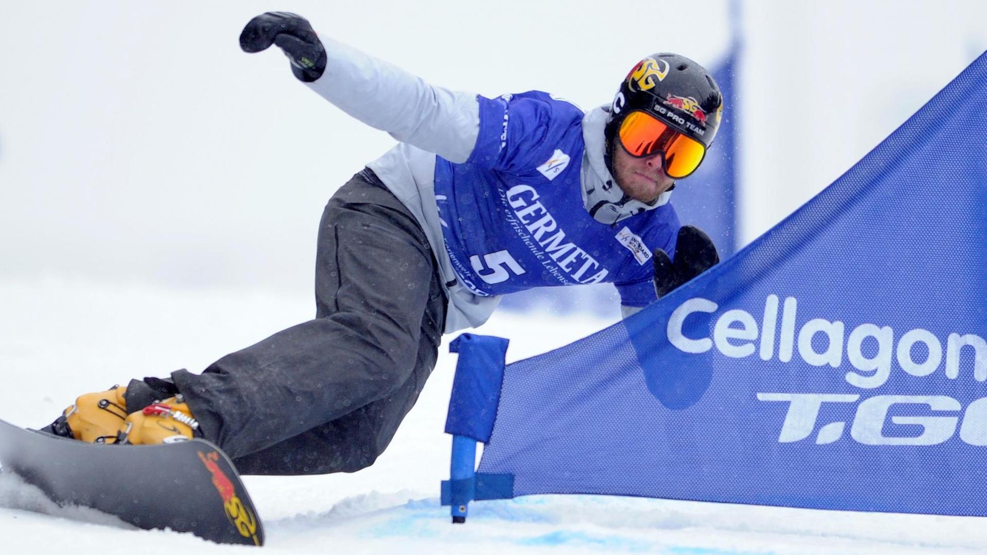 Justin Reiter will's wissen: Der Snowboarder verklagt das IOC. Justin Reiter will's wissen: Der Snowboarder verklagt das IOC.