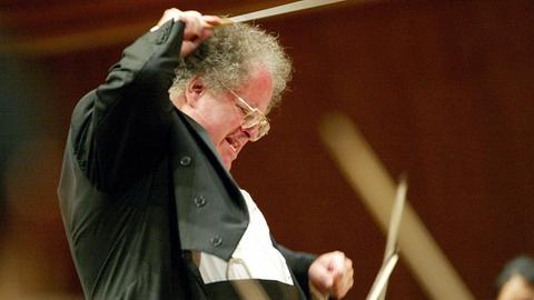 The Metropolitan Orchestra unter der Leitung von James Levine, aufgenommen 2002 beim Lucerne Festival