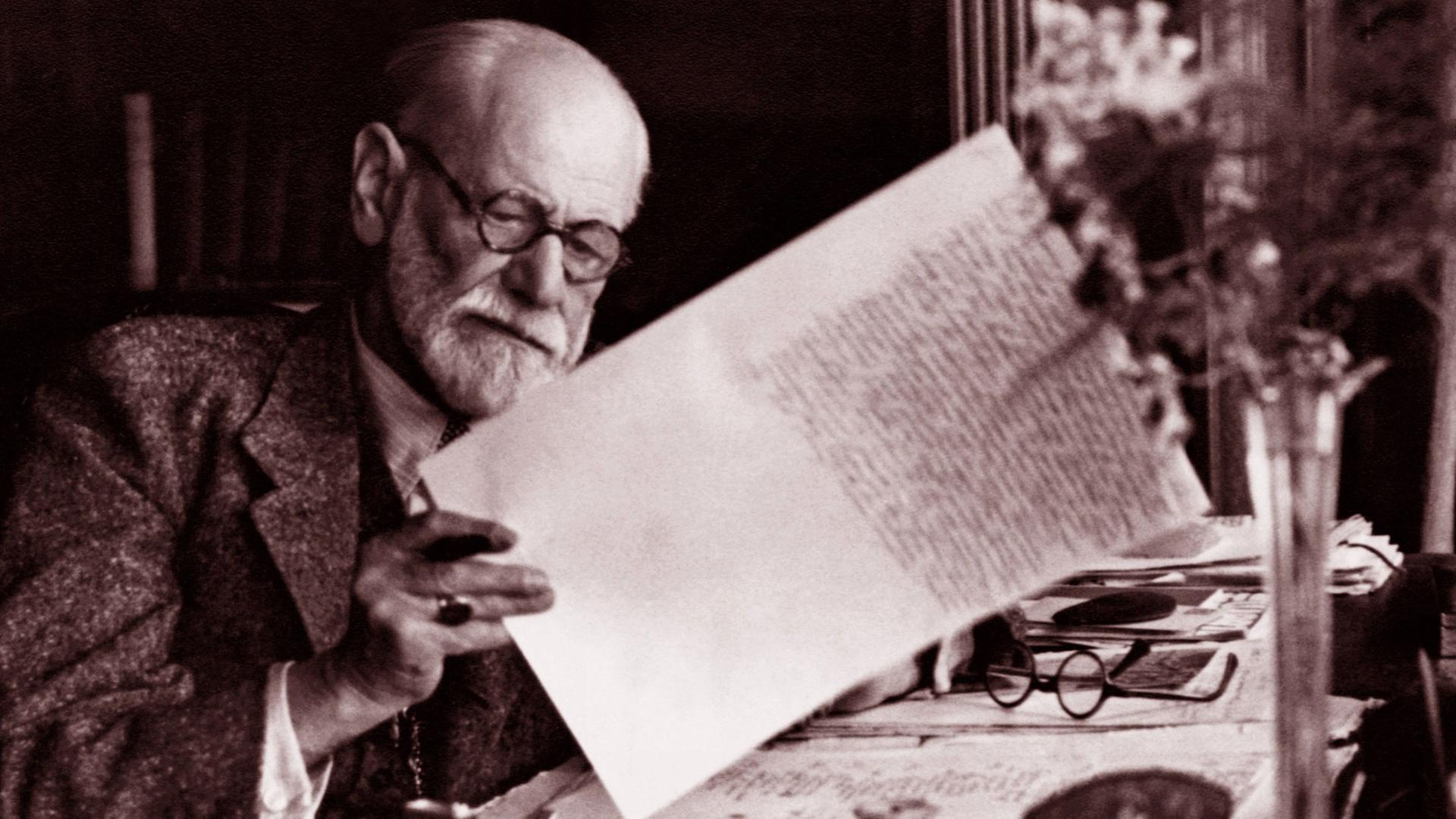 Undatierte Aufnahme von Sigmund Freud Undatierte Aufnahme von Sigmund Freud