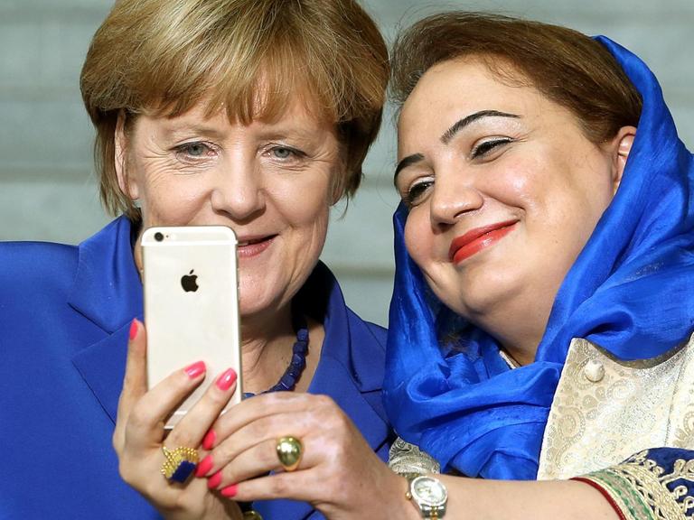 Bedeutet Toleranz heute nicht eigentlich Akzeptanz?