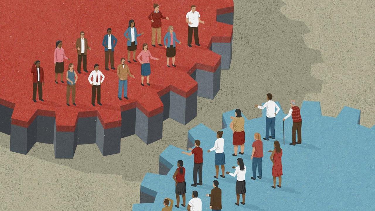 Menschengruppen stehen sich getrennt auf Zahnrädern gegenüber. Menschengruppen stehen sich getrennt auf Zahnrädern gegenüber.
