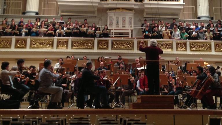 Ein Orchester probt im Konzerthaus am Gendarmenmarkt. Ein Orchester probt im Konzerthaus am Gendarmenmarkt.