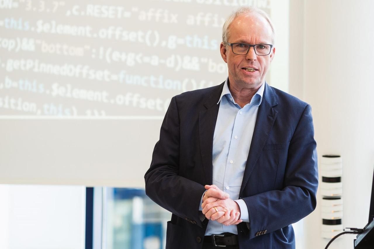 Der Soziologe Dirck Baecker, Professor für Kulturtheorie und Management an der Universität Witten/Herdecke.