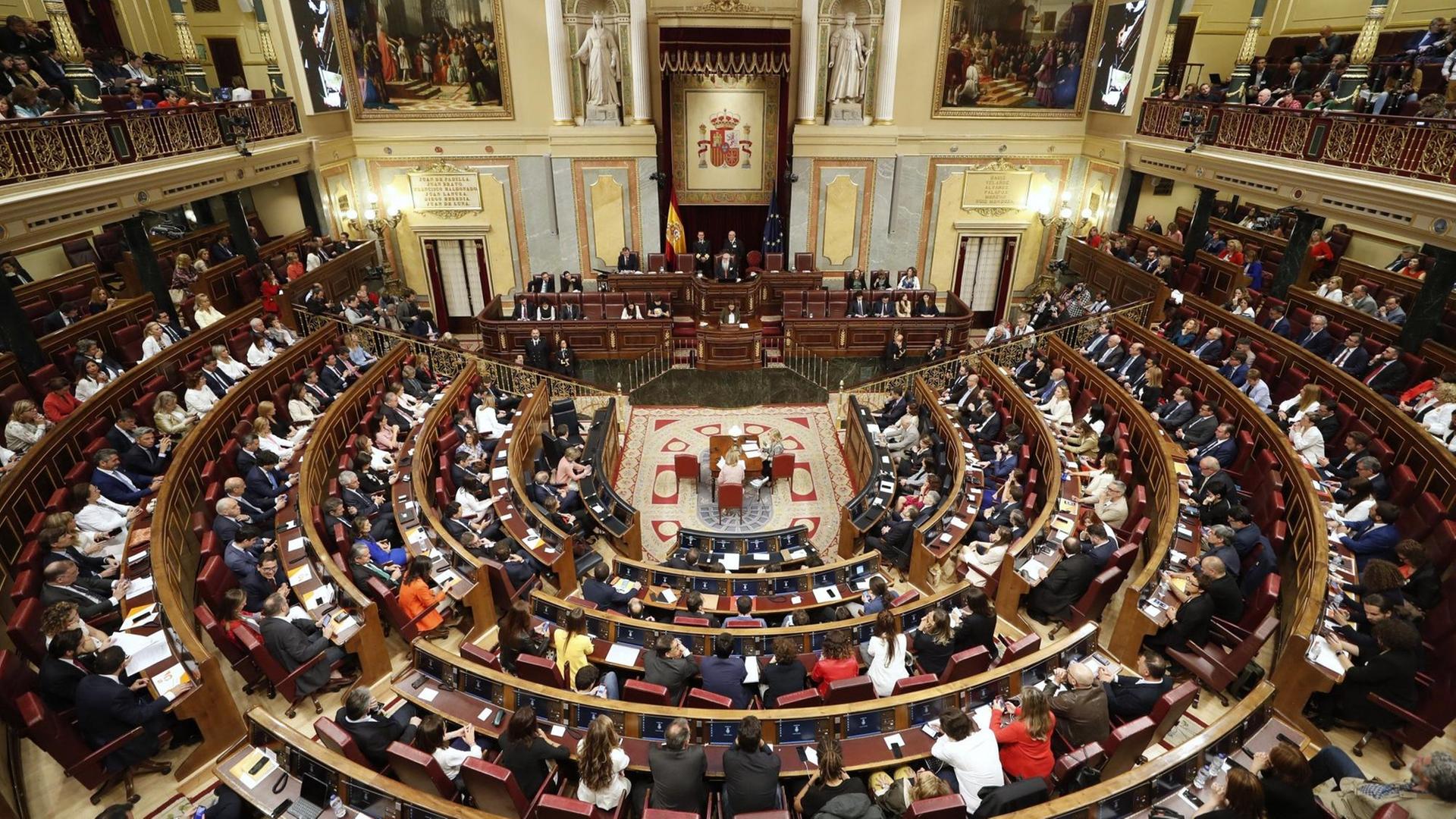 Das spanische Parlament in Madrid Das spanische Parlament in Madrid