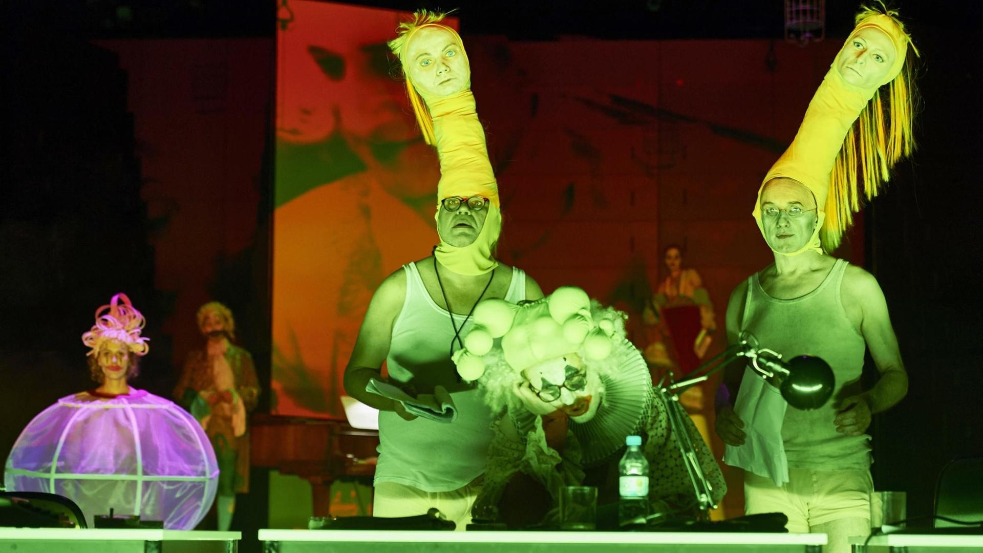 "Die verlorene Oper. Ruhrepos" bei den Ruhrfestspielen in Recklinghausen "Die verlorene Oper. Ruhrepos" bei den Ruhrfestspielen in Recklinghausen