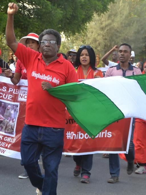 Aktivisten von #bringbackourgirls demonstrieren nach 1000 Tagen Gefangenschaft der Schulmädchen aus Chibok in der nigerianischen Hauptstadt Abuja (8. Januar 2017).