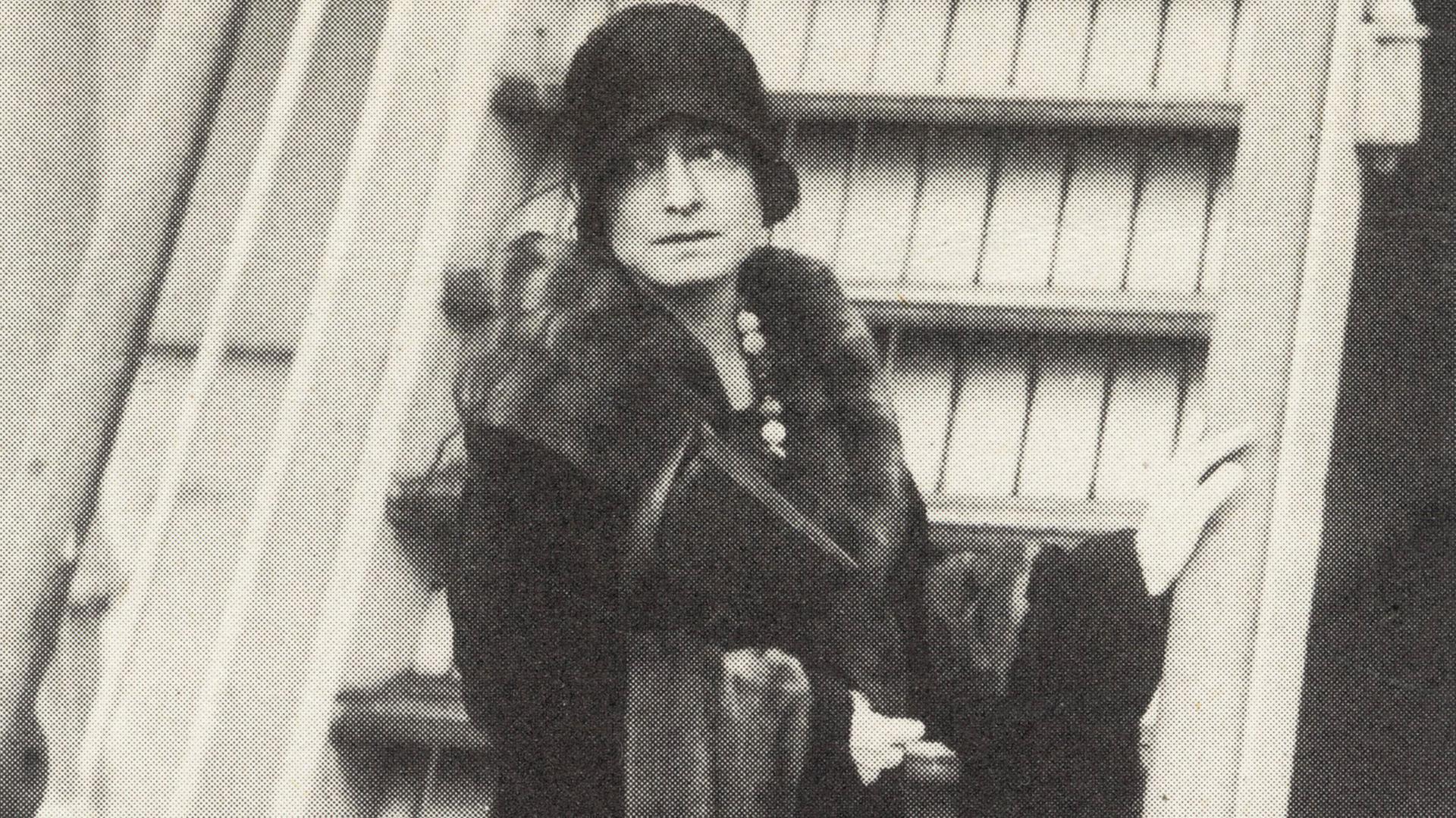 Dorothy Parker, geborene Rothschild (1893-1967). Undatierte Aufnahme. Dorothy Parker, geborene Rothschild (1893-1967). Undatierte Aufnahme.