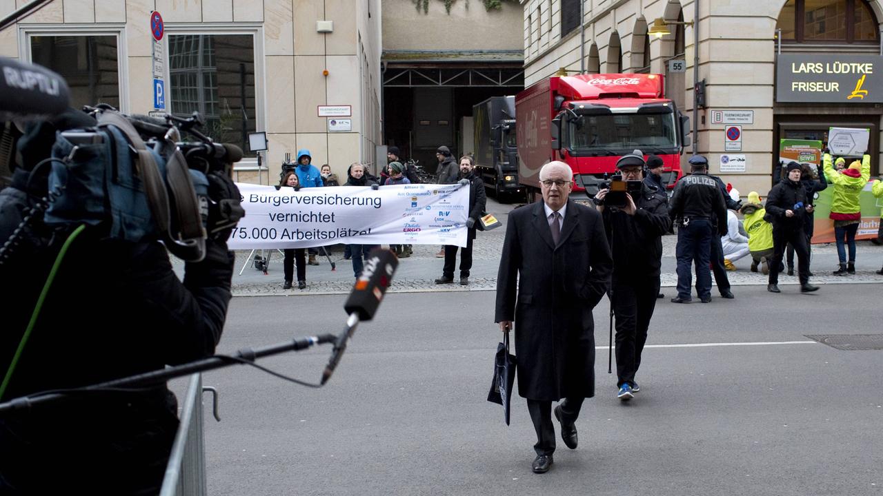 Leider liegt für dieses Bild keine Bildbeschreibung vor Leider liegt für dieses Bild keine Bildbeschreibung vor