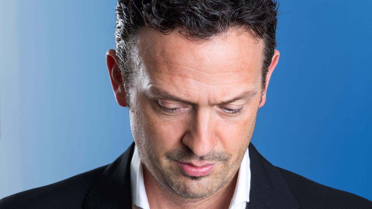 Der Trompeter Till Brönner, aufgenommen am Rande der MDR-Talkshow "Riverboat" Der Trompeter Till Brönner, aufgenommen am Rande der MDR-Talkshow "Riverboat"