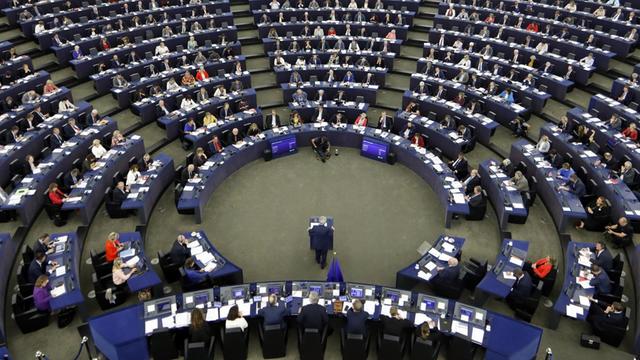 Kommissionspräsident Jean-Claude Juncker spricht am 13.09.2017 im Europaparlament in Straßburg.