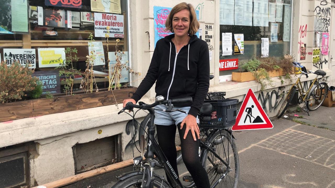 Juliane Nagel auf einem Fahrrad Juliane Nagel auf einem Fahrrad