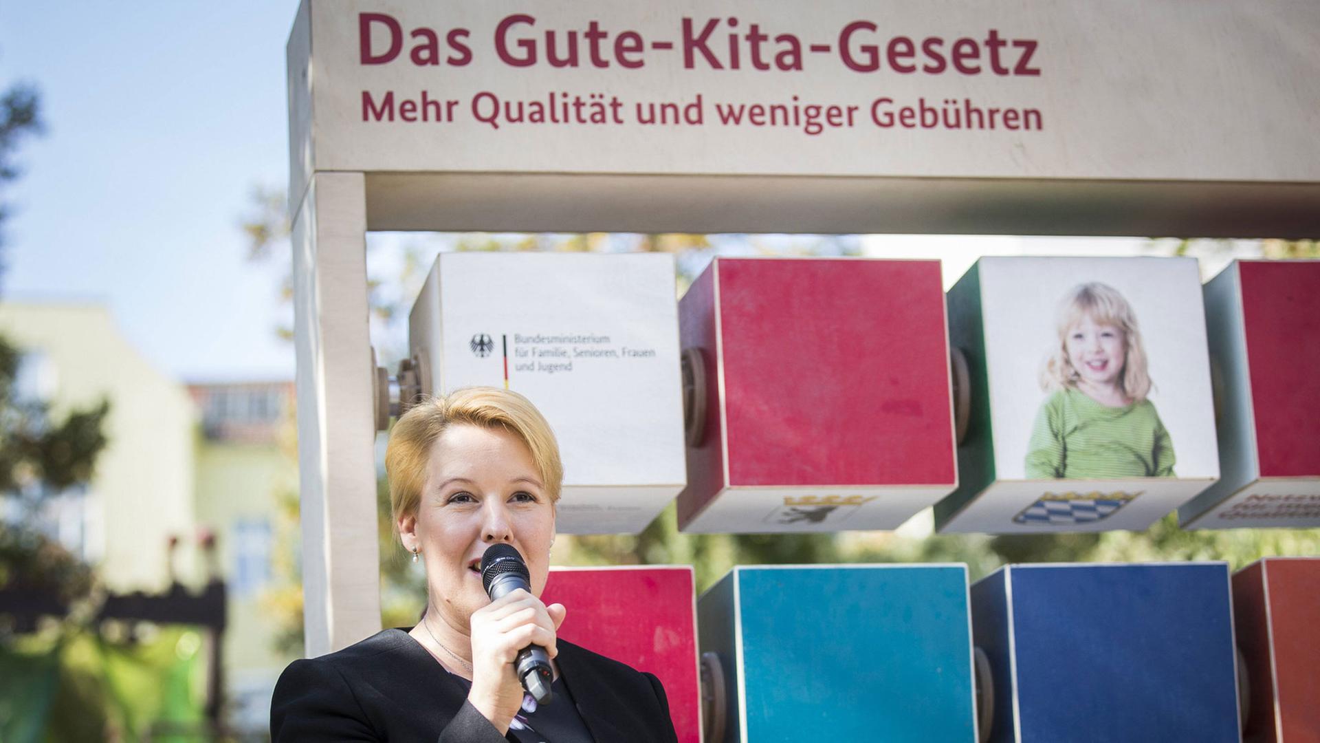 Bundesfamilienministerin Franziska Giffey stellt "Gute-Kita-Gesetzes" in Berlin vor. Bundesfamilienministerin Franziska Giffey stellt "Gute-Kita-Gesetzes" in Berlin vor.