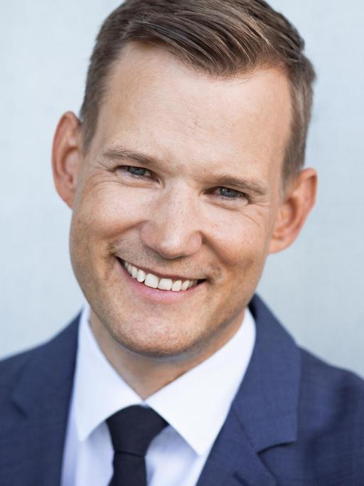 Porträt des Virologen Hendrik Streeck