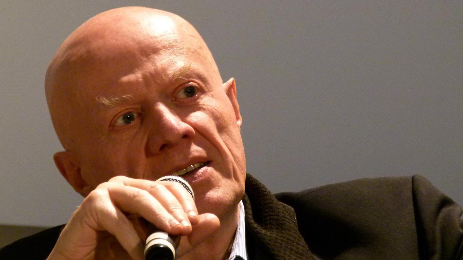 Ralf Fücks ist geschäftsführender Gesellschafter des Zentrums für die liberale Moderne in Berlin. Ralf Fücks ist geschäftsführender Gesellschafter des Zentrums für die liberale Moderne in Berlin.