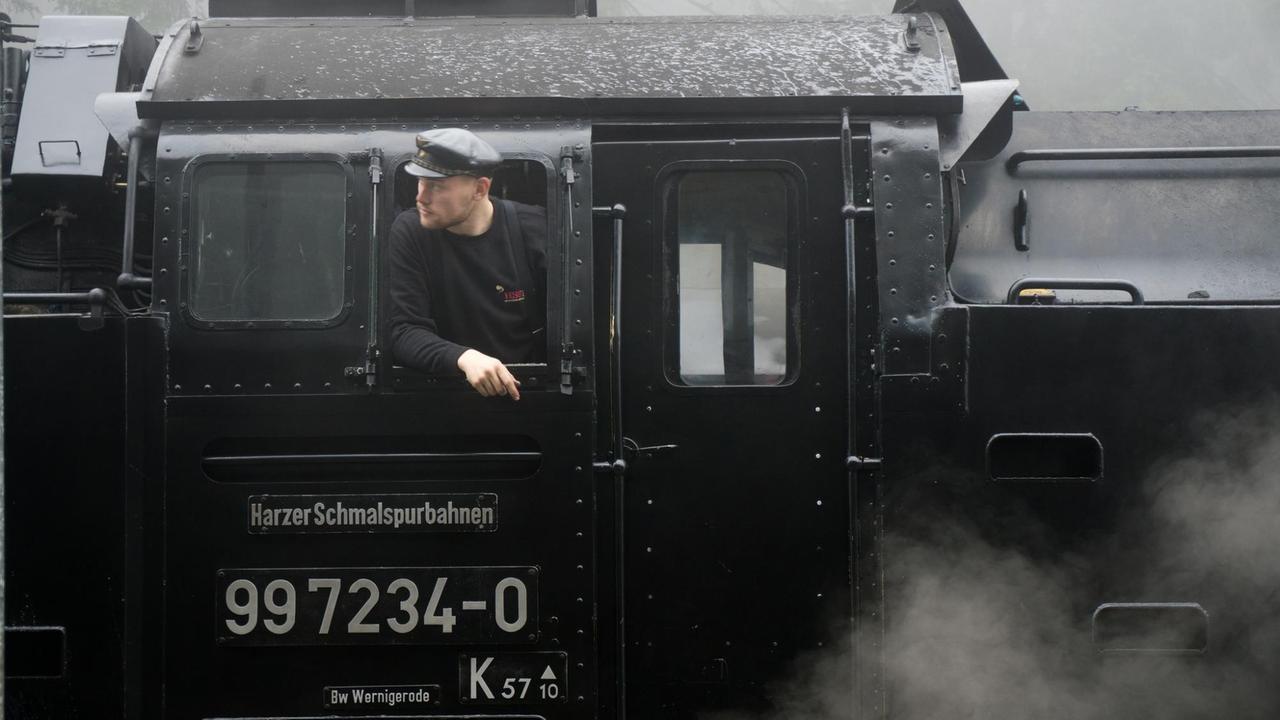 Lokführer der Harzer Schmalspurbahnen Lokführer der Harzer Schmalspurbahnen