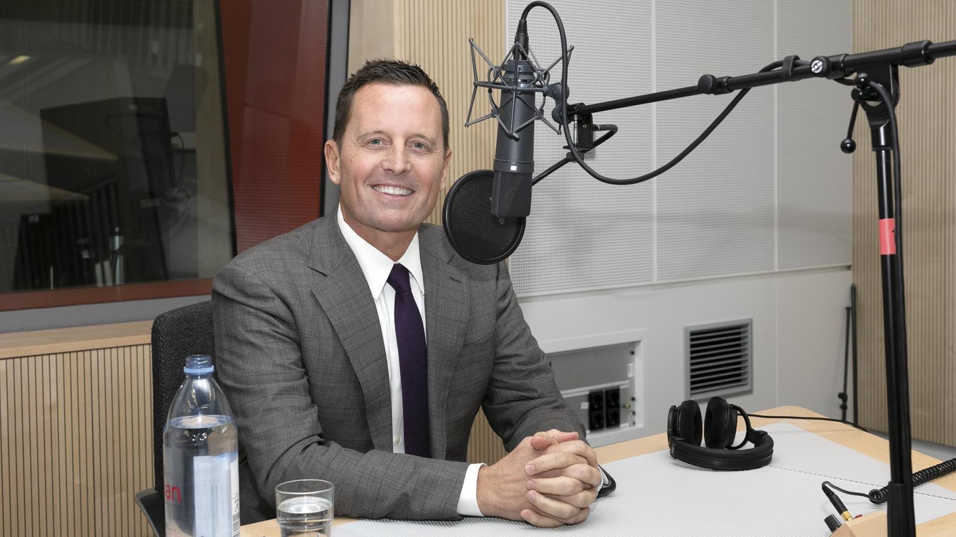 US-Botschafter Richard Grenell beim Interview im Funkhaus Köln US-Botschafter Richard Grenell beim Interview im Funkhaus Köln