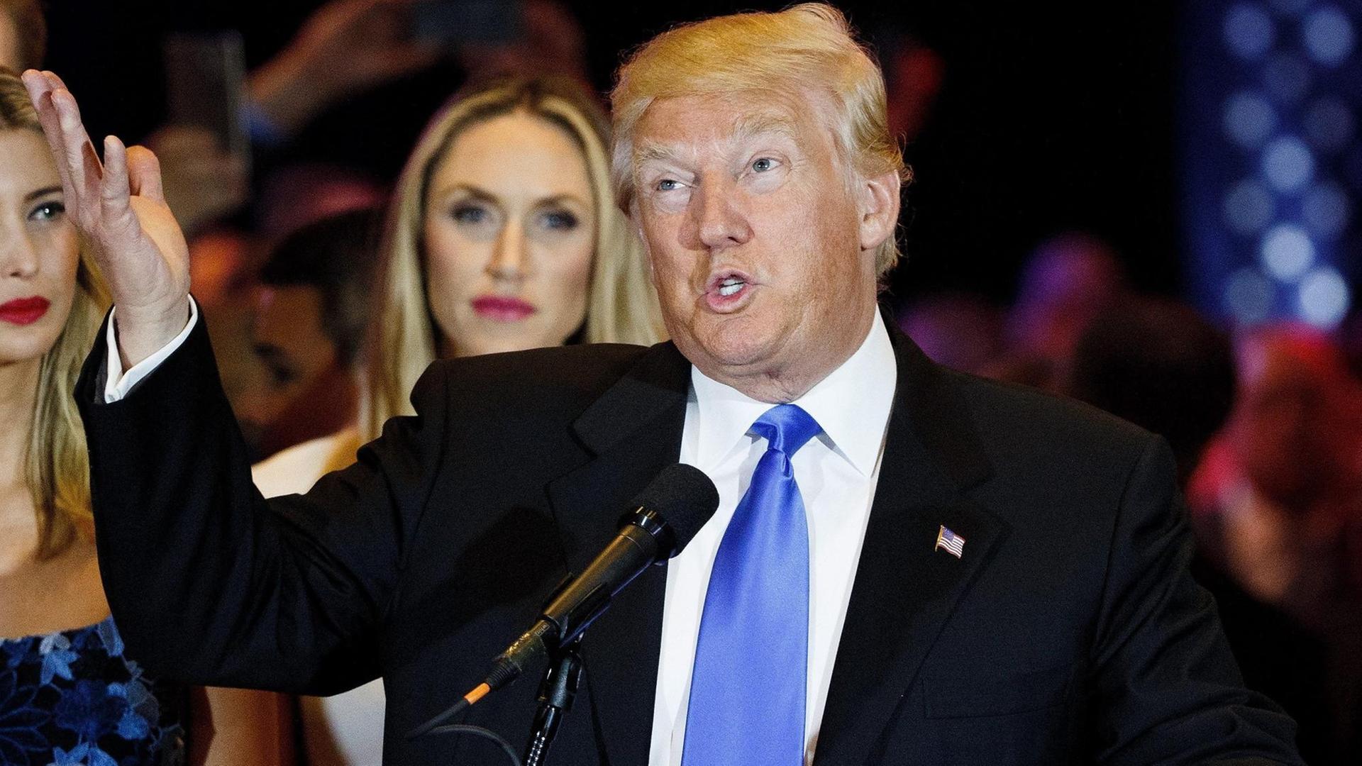 Donald Trump bei einer Rede nach den Vorwahlen in Indiana. Donald Trump bei einer Rede nach den Vorwahlen in Indiana.