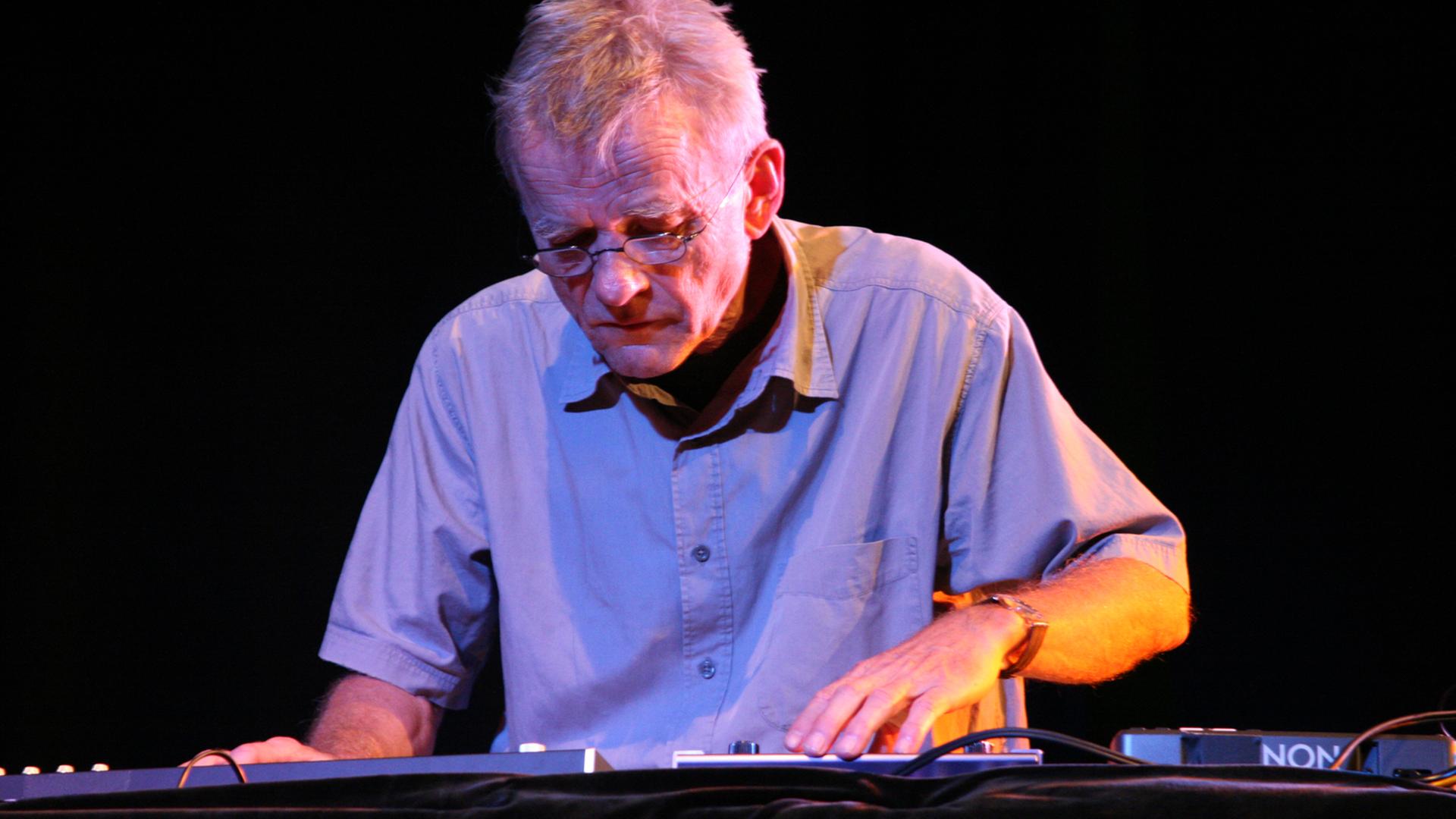 Der Musiker Dieter Moebius. Der Musiker Dieter Moebius.