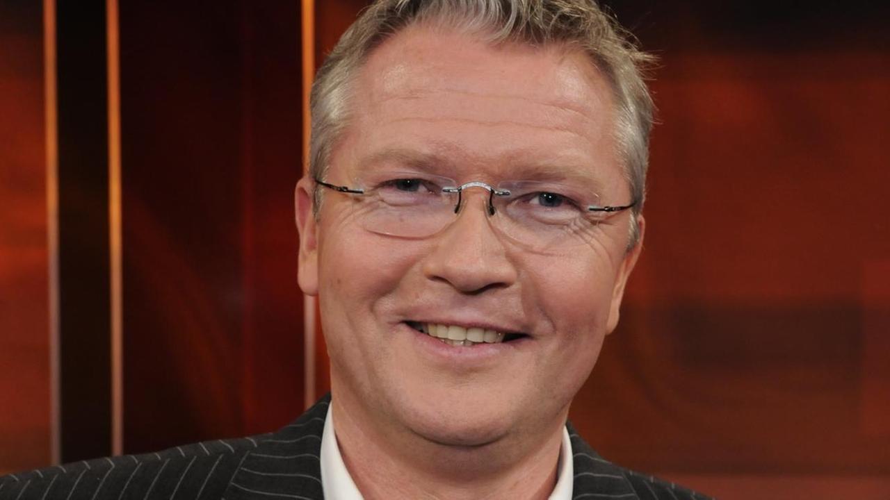 Arno Theilmeier, Facharzt für Innere Medizin, Vorstandsmitglied der Ärztekammer Nordrhein, Bezirksstelle Mönchengladbach Arno Theilmeier, Facharzt für Innere Medizin, Vorstandsmitglied der Ärztekammer Nordrhein, Bezirksstelle Mönchengladbach