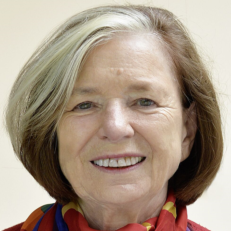 Ursula Männle frühere Landtags- und Bundestagsabgeordnete der CSU, heute Vorsitzende der Hanns-Seidel-Stiftung – und über Jahrzehnte Wegbegleiterin von Hans Maier Ursula Männle frühere Landtags- und Bundestagsabgeordnete der CSU, heute Vorsitzende der Hanns-Seidel-Stiftung – und über Jahrzehnte Wegbegleiterin von Hans Maier