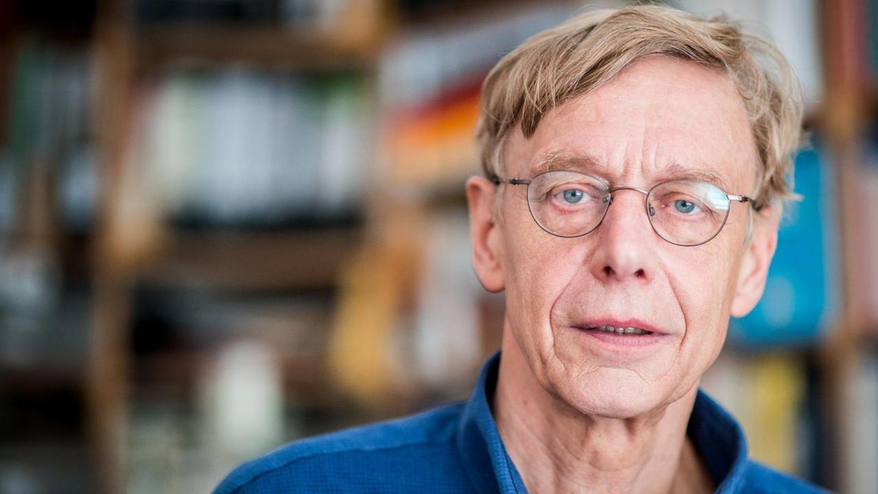 Das Foto zeigt den Soziologen Dieter Rucht, der seit vielen Jahren soziale Bewegungen und Protestkulturen erforscht. Das Foto zeigt den Soziologen Dieter Rucht, der seit vielen Jahren soziale Bewegungen und Protestkulturen erforscht.