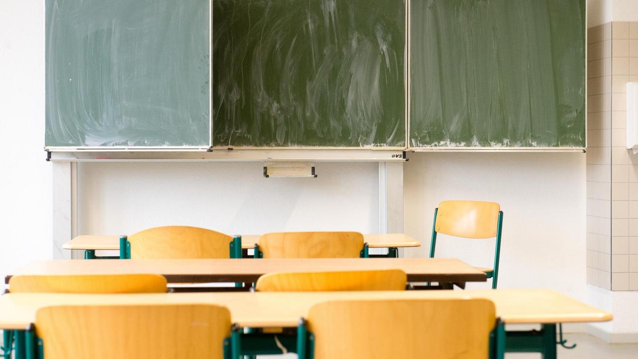 Leerer Klassenraum Leerer Klassenraum