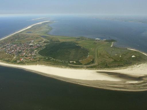 Luftbild der ostfriesischen Insel Langeoog