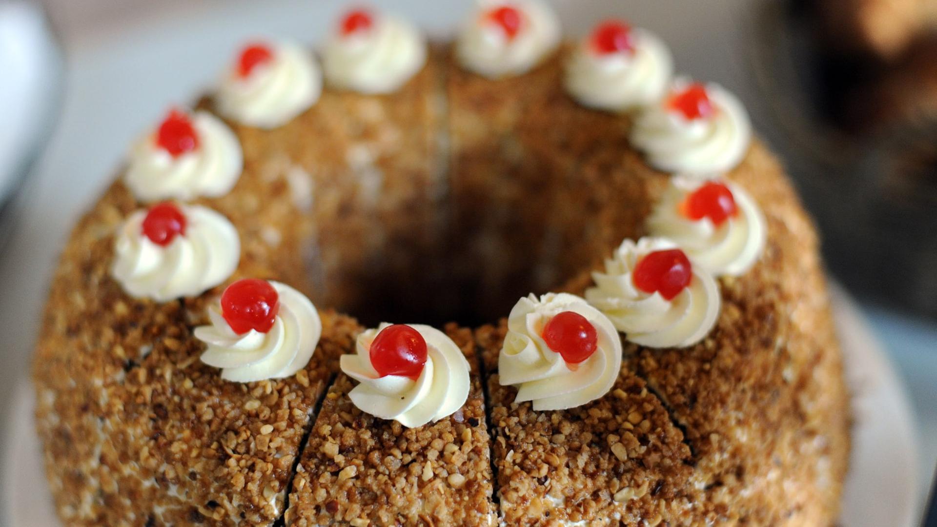 Frankfurter-Kranz-Torte Frankfurter-Kranz-Torte
