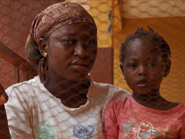 Überlebende in einem Ebola-Gebiet in Sierra Leone