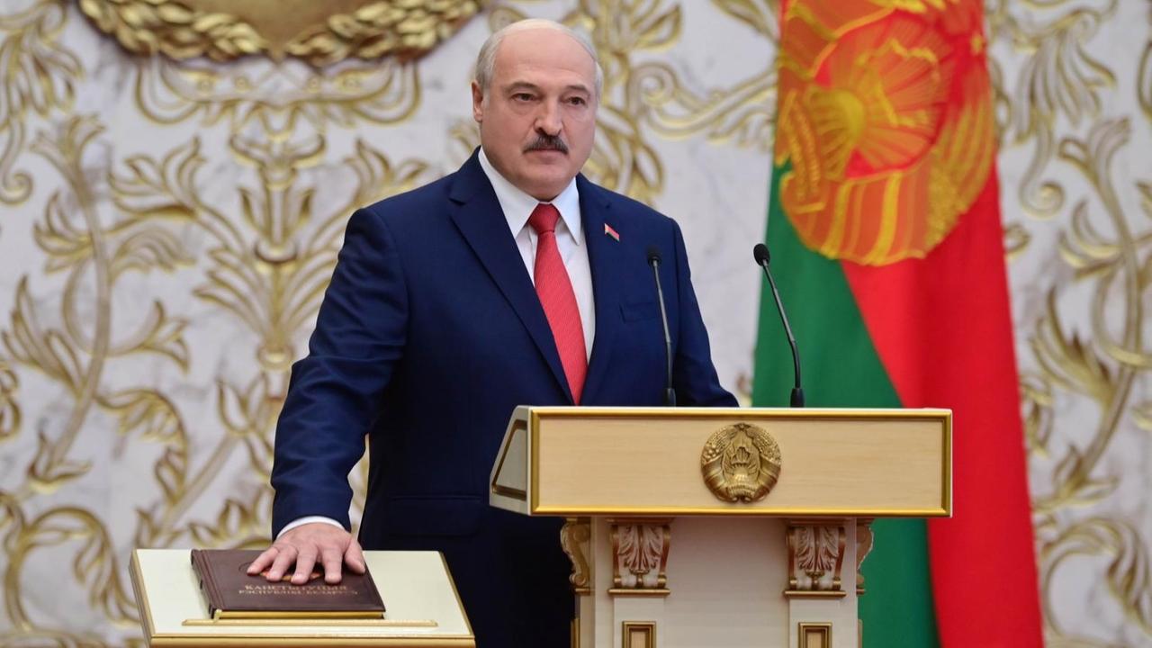 Der belarussische Präsident Lukaschenko ist für eine weitere Amtszeit vereidigt worden.