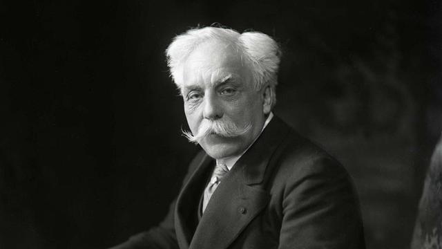 Der französische Komponist Gabriel Fauré (1845-1924)