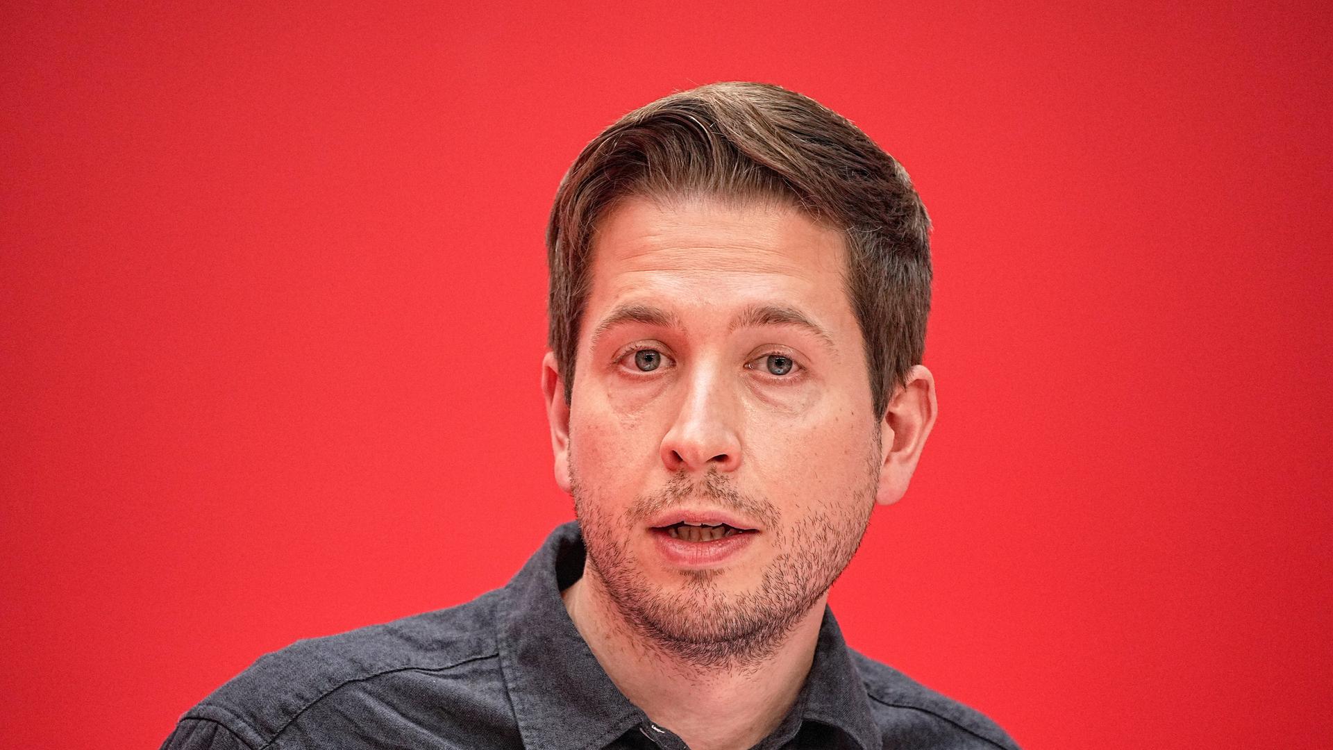 Der stellvertretende SPD-Bundesvorsitzende und Generalsekretär Kevin Kühnert. Der stellvertretende SPD-Bundesvorsitzende und Generalsekretär Kevin Kühnert.