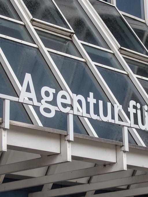 Außenaufnahme der Agentur für Arbeit in Nürnberg