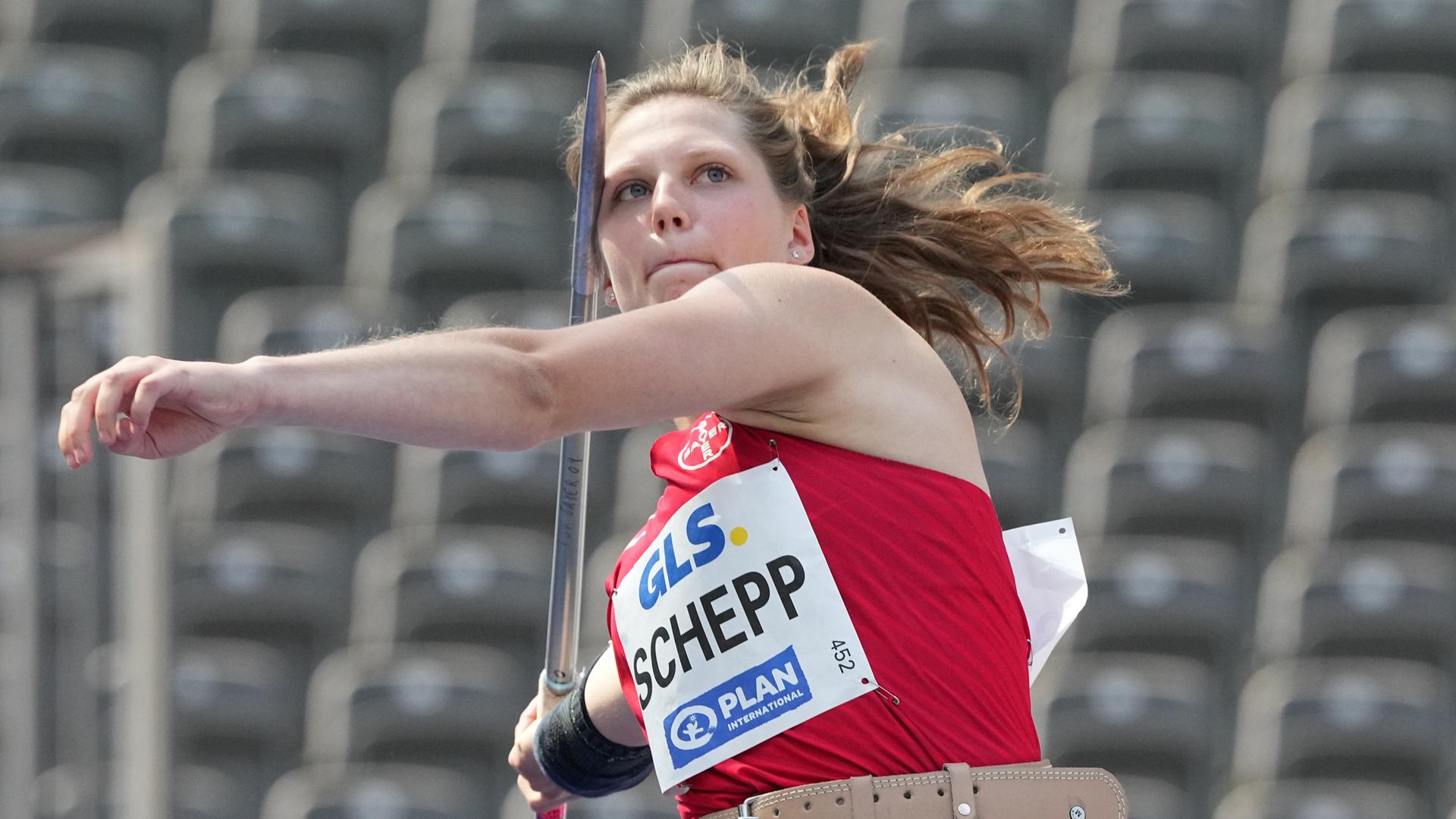 Leichtathletik: Deutsche Meisterschaft, Entscheidungen, Speerwerfen Frauen: Josefa Schepp, TSG Bayer 04 Leverkusen, belegt den siebenten Platz.