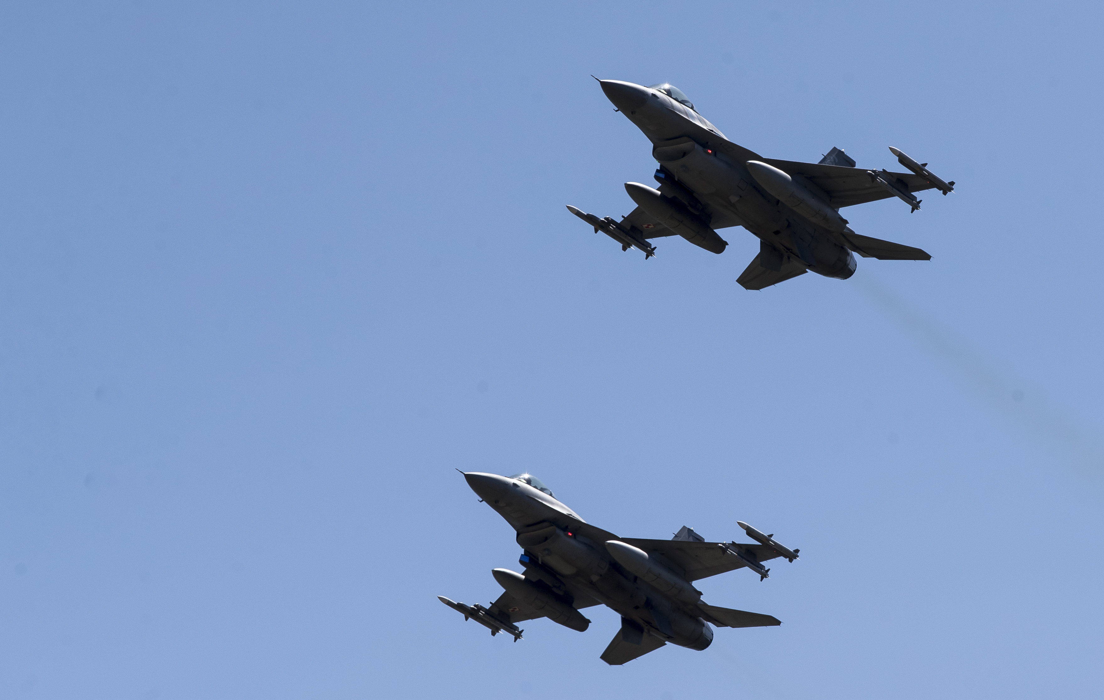 Ukraine-Krieg - USA und Frankreich schließen Kampfjet-Lieferung nicht aus