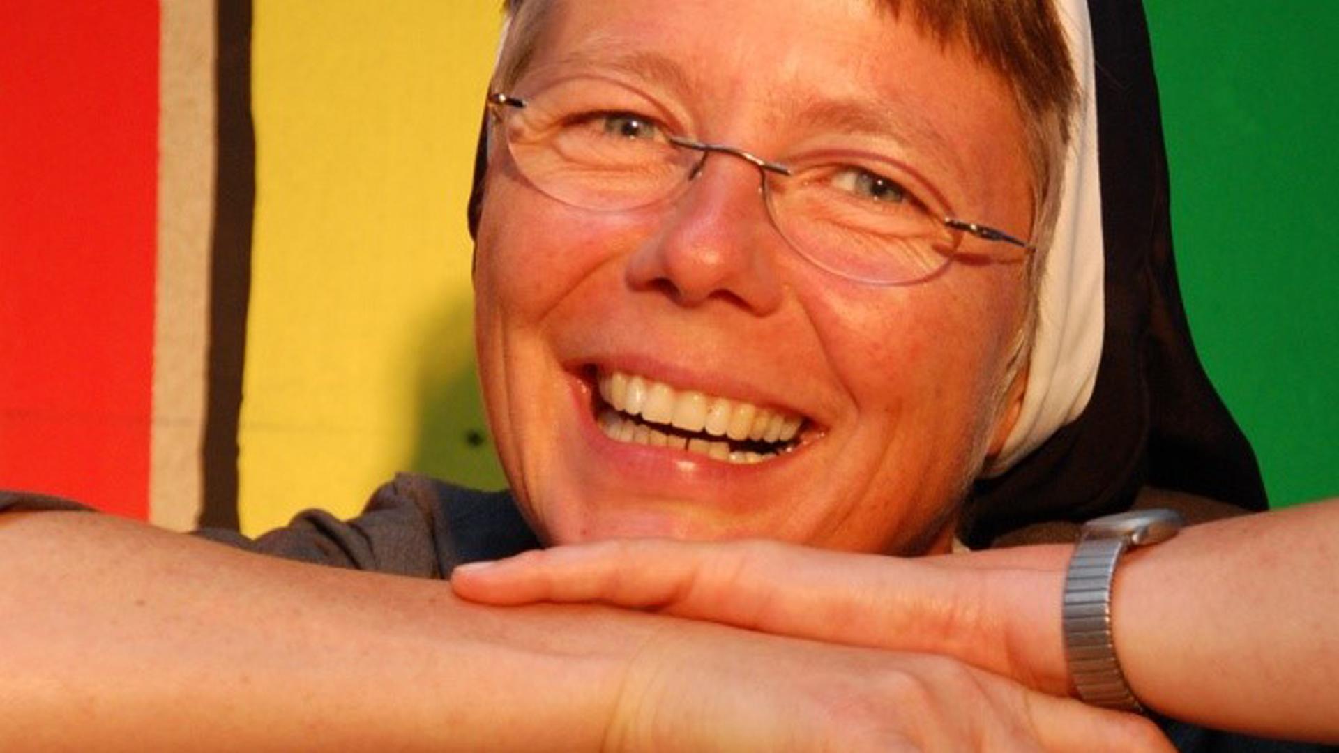 Stützen der Gesellschaft: Schwester Felicitas Stützen der Gesellschaft: Schwester Felicitas