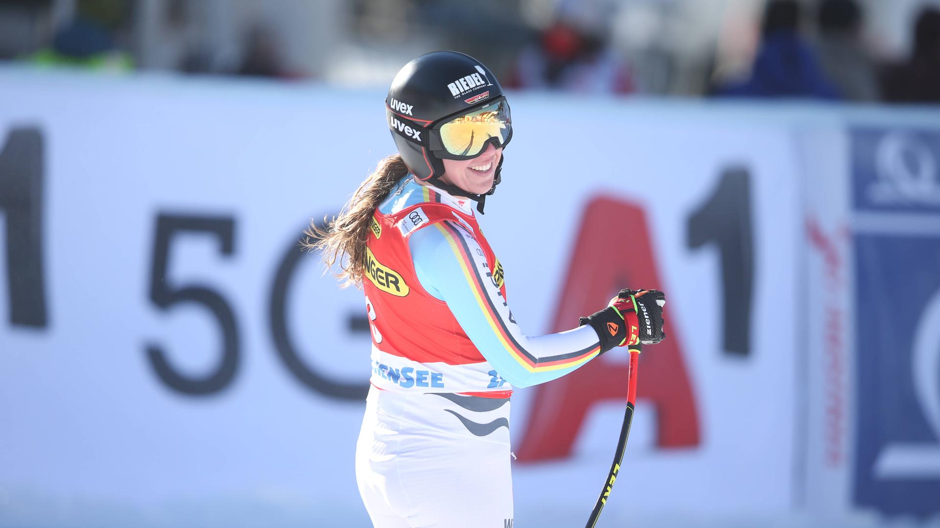 Kira Weidle nach ihrem Lauf beim Skiweltcup in Zauchensee